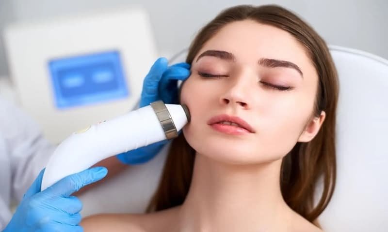 Sóng Rf Được Sử Dụng Nhiều Trong Thẩm Mỹ Với Những Tác Động Trực Tiếp Lên Làn Da, Kích Thích Tăng Sinh Collagen