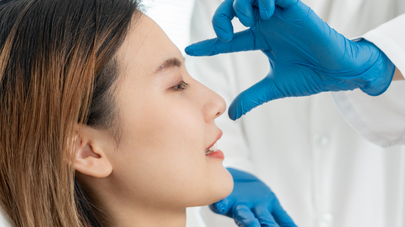 Nên Tìm Tới Bác Sĩ Nếu Đầu Mũi Có Tình Trạng Bất Thường